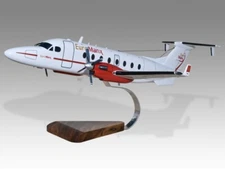 Beechcraft 1900 1900D Euro Manx Desk Wood Airplane New Model Small Scale 1/72