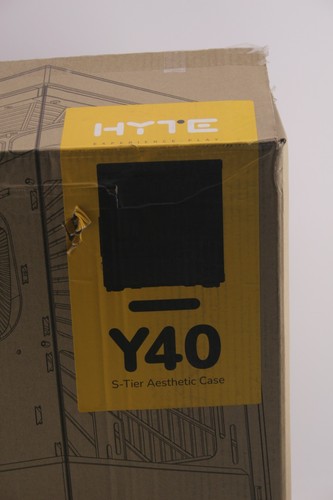 Hyte Y40 Case BLACK CS-HYTE-Y40-B - Picture 2 of 3