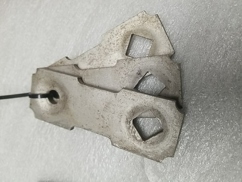 NOS 4pc GM 4X4 Front Leaf Spring Shackles 73-87 Chevy GMC Trucks K10 K20 Blazer - Picture 6 of 7