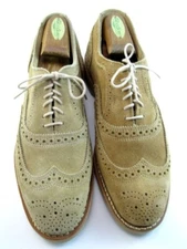 NEW Allen Edmonds "Neumok" Wingtip Oxfords 9 D Camel Suede DISCONTINUED (174N)