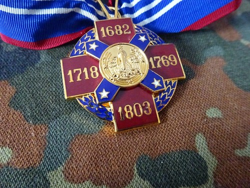 (A52-U) US National Guard: Louisiana Distinguished Service Cross Halsorden - Picture 2 of 8