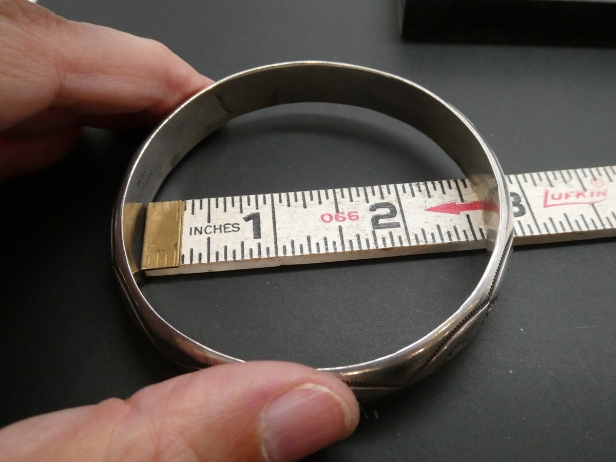 縛*甲様 navajo silver 925 bangle bracelet \" Vintage Navajo Sterling Silver 925 Signed A.N.B. Bangle