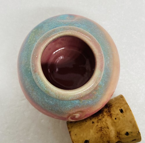 Vintage 1970s Ceramic Pottery Pink Perfume Potion Bottle 2.5” Mini Art Decor 22 - Picture 8 of 10