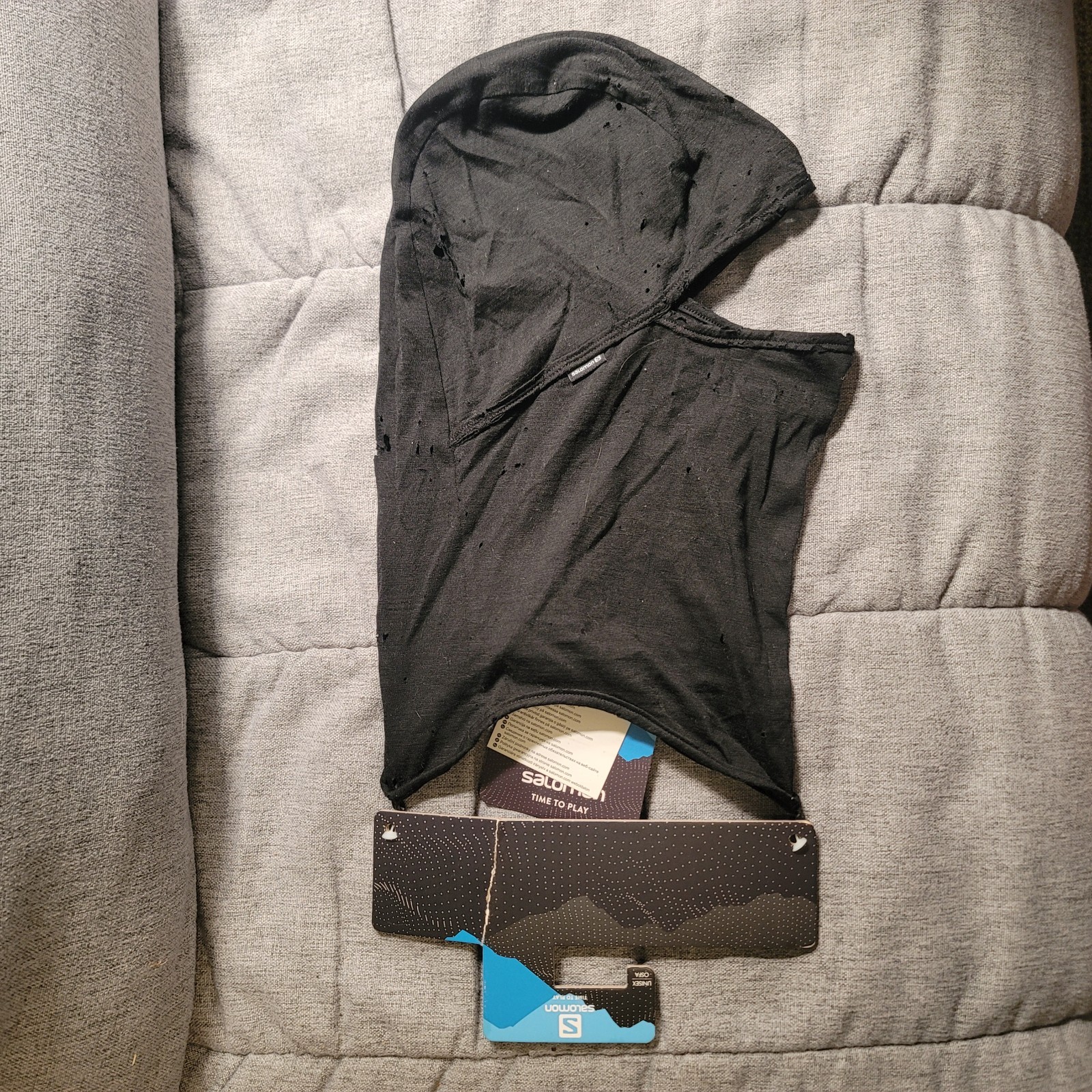 Salomon Unisex Black Balaclava for Cold Weather Protection