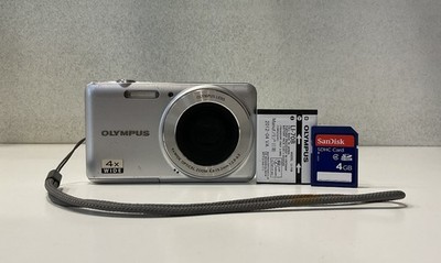 OLYMPUS VG-150 Digitalkamera Silber 12 MP funktionsfähig + Akku + Sd 4gb