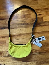NEW NWT BAGGU Mini Nylon Shoulder Bag Top Zip Sour Yellow Purse Shoulder Bag