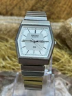 Vintage Men’s Silver Tone Seiko SQ Quartz Watch.  Runs Great Keeps Time