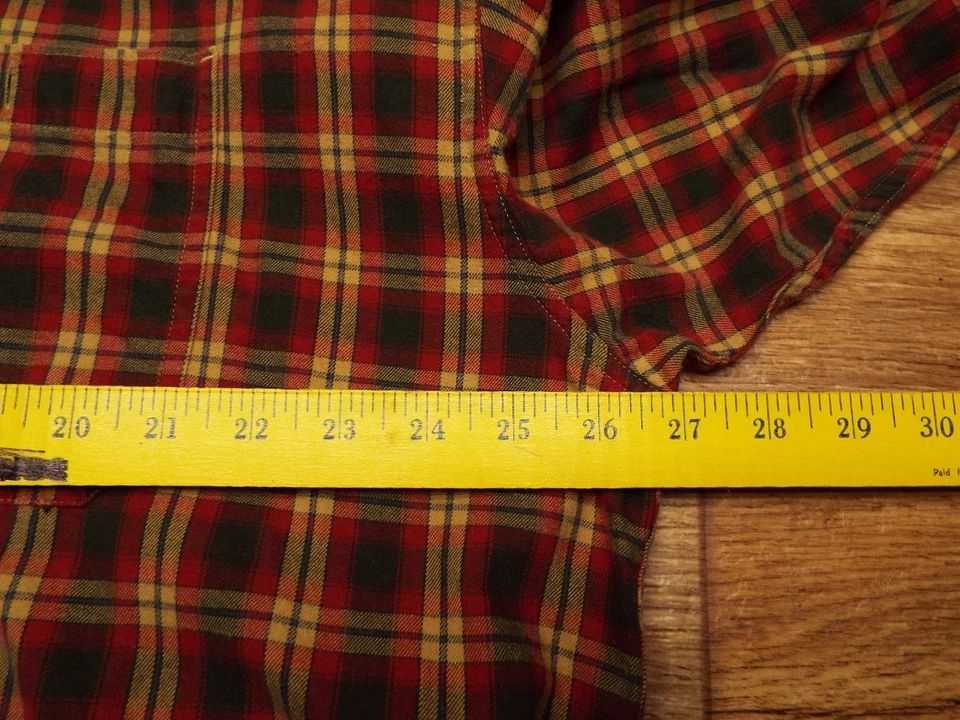LL Bean Mens XL Button Down Shirt REGULAR FIT COTTON - Image 4 of 4