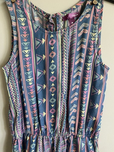 Aqua Girl’s Sleeveless Romper Size Medium (1 Button Is Missing On The Back) - Picture 2 of 3