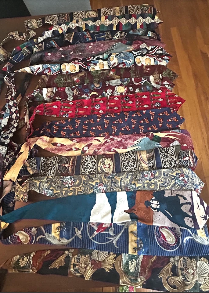 Lote de 15 Corbatas Hombre Tabasco Vintage 100% Seda Novedad Usadas Buen Estado Foto 3 de 4