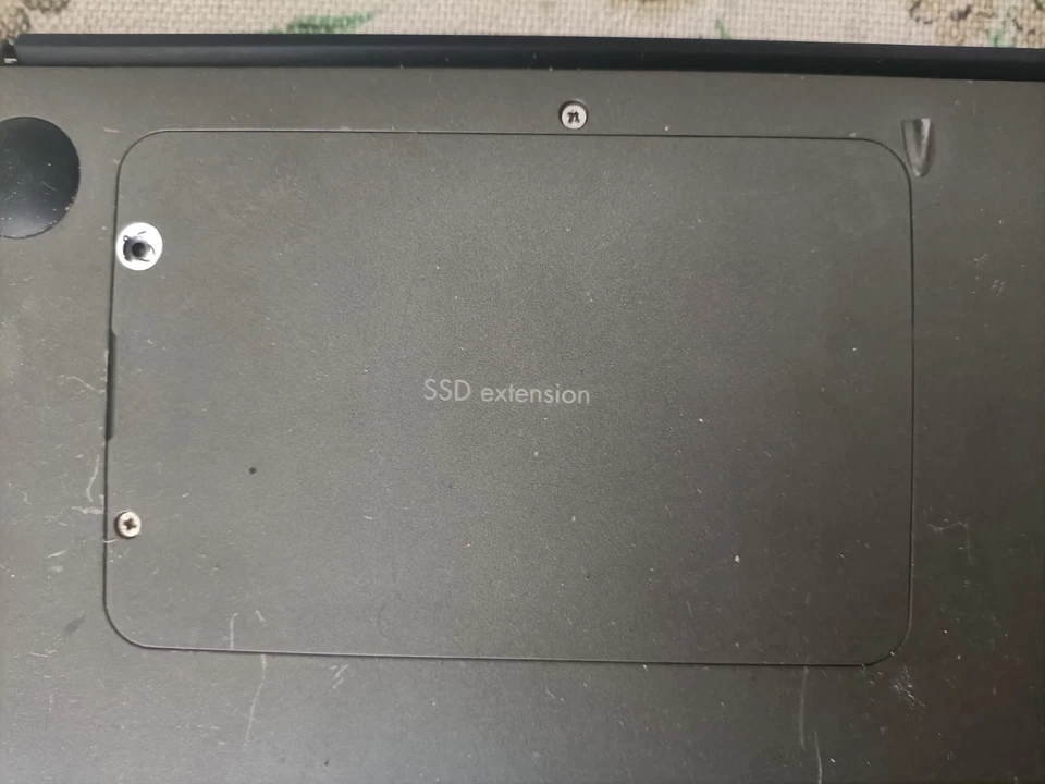 Mediacom Smartbook M-SB144(non funzionante) - Immagine 4 di 4