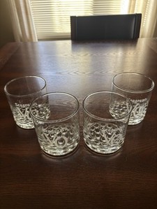 Seagrams VO Set Of 4 Imported Bubble Bottom Whiskey Glasses. Excellent Condition