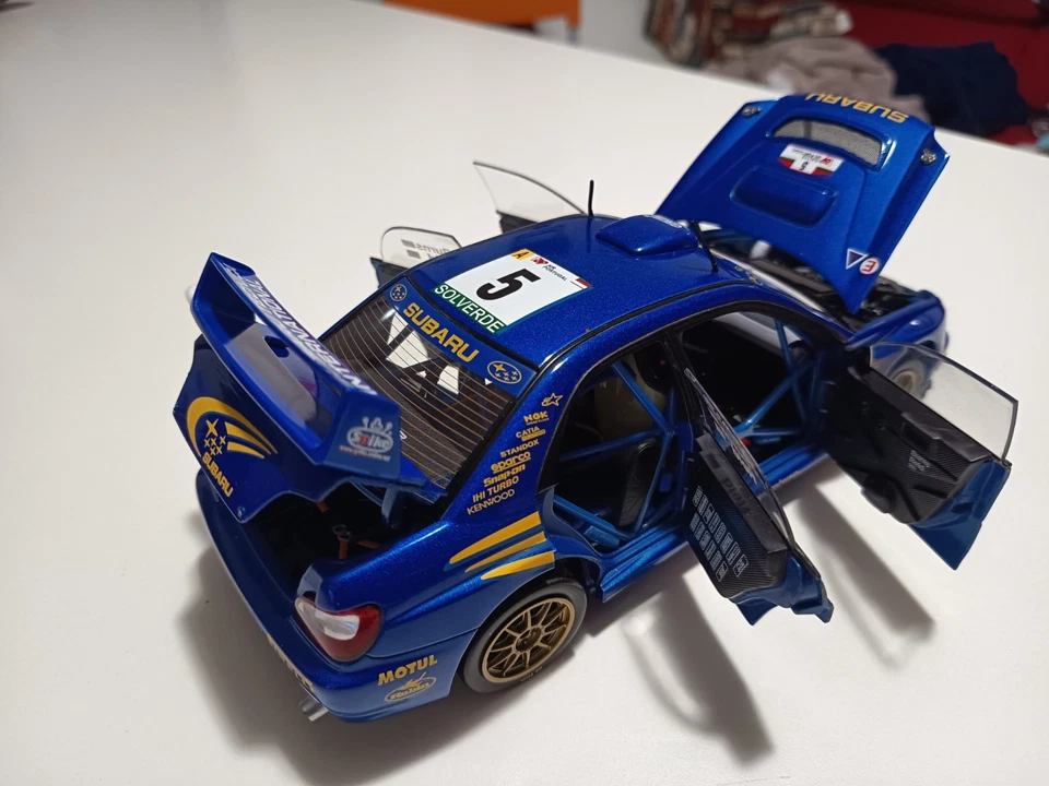 SUBARU IMPREZA WRC 2001 Rally Portogallo #5 Burns-Reid AUTOart 1/18 (80191) - Immagine 3 di 4