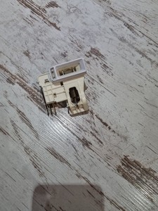 BEKO DPY 7405 HW3 Trockner WÄRMEPUMPENTROCKNER Türschloss Türverriegelung Schloß