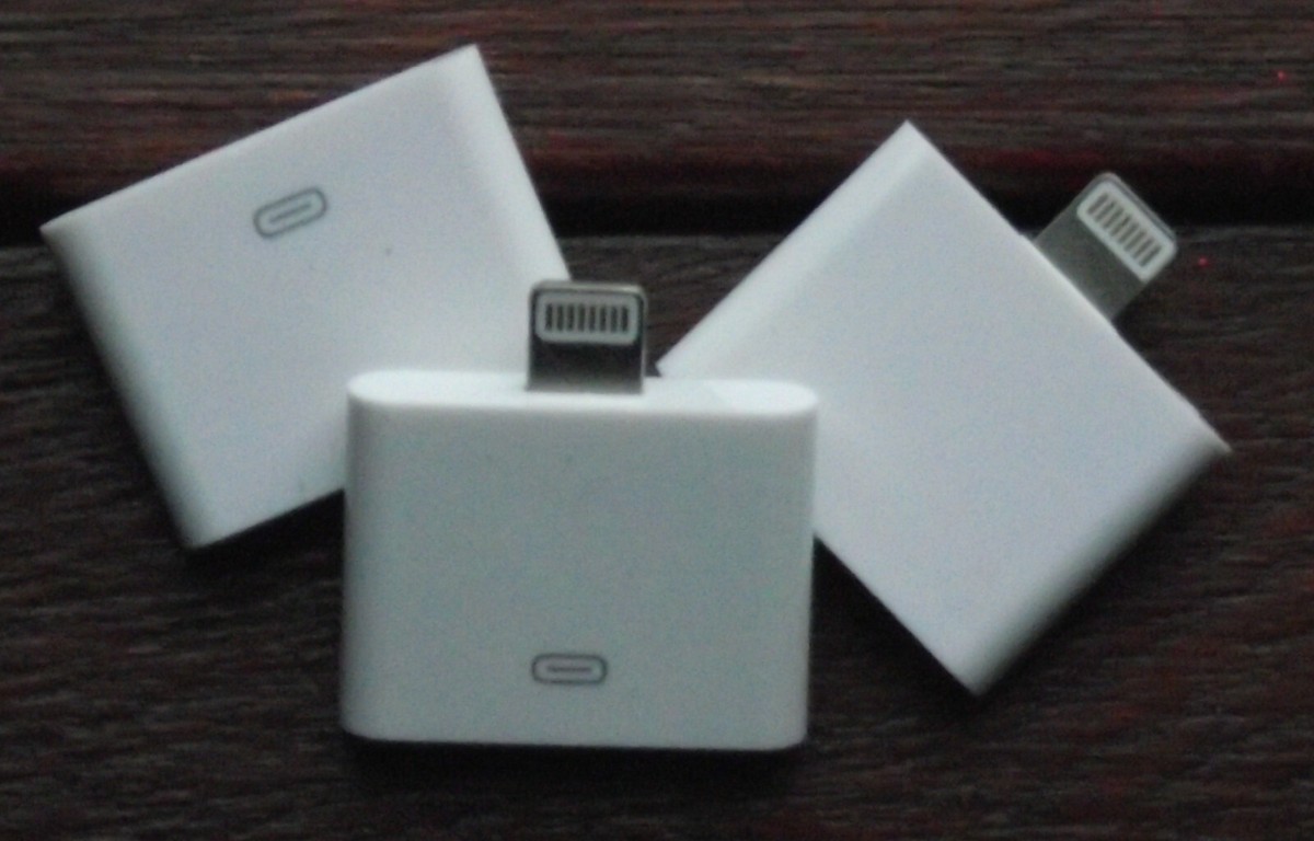 30 Pin Female Adapter to Pin Male Converter iPhone 5-Thru-11  Charge&Sync#G