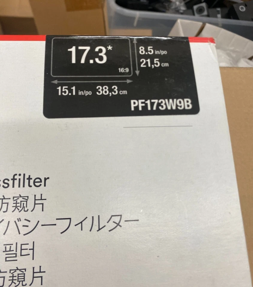 3M Privacy Filter for 17.3" Widescreen PF173W9B Laptop Blackout - Image 2 of 4