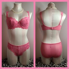 New Vintage 90's Victoria's Secret Desire Lace Bra/ Panty Set 34C/Sm Pale Pink