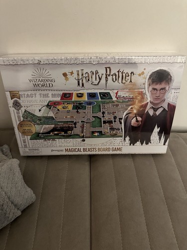 Harry Potter Magical Beasts Board Game Ages 8+ Sealed 2-4 players Brand New - 第 1/6 張圖片