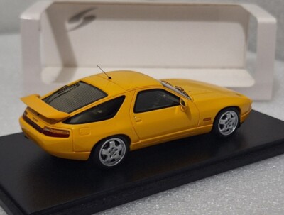 Porsche 928 GTS 1992 Yellow 1:43 Spark PD04311015 Resin Model Car