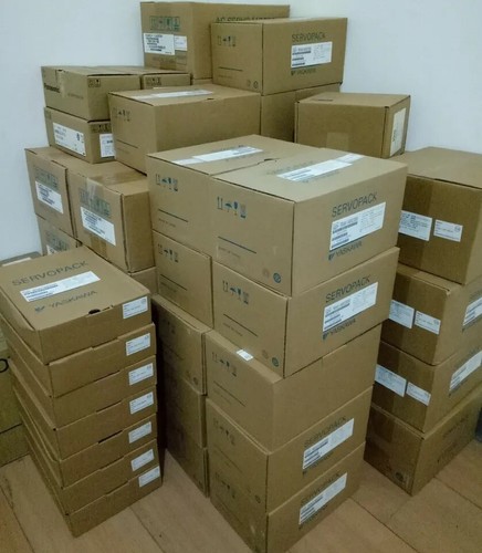 Servomotore Yaskawa SGMGV-09ADC61 nuovo - Foto 3 di 4