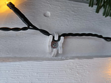 Christmas Fairy Light Garden Fence Mount - Hooks your Outdoor Space with Ease