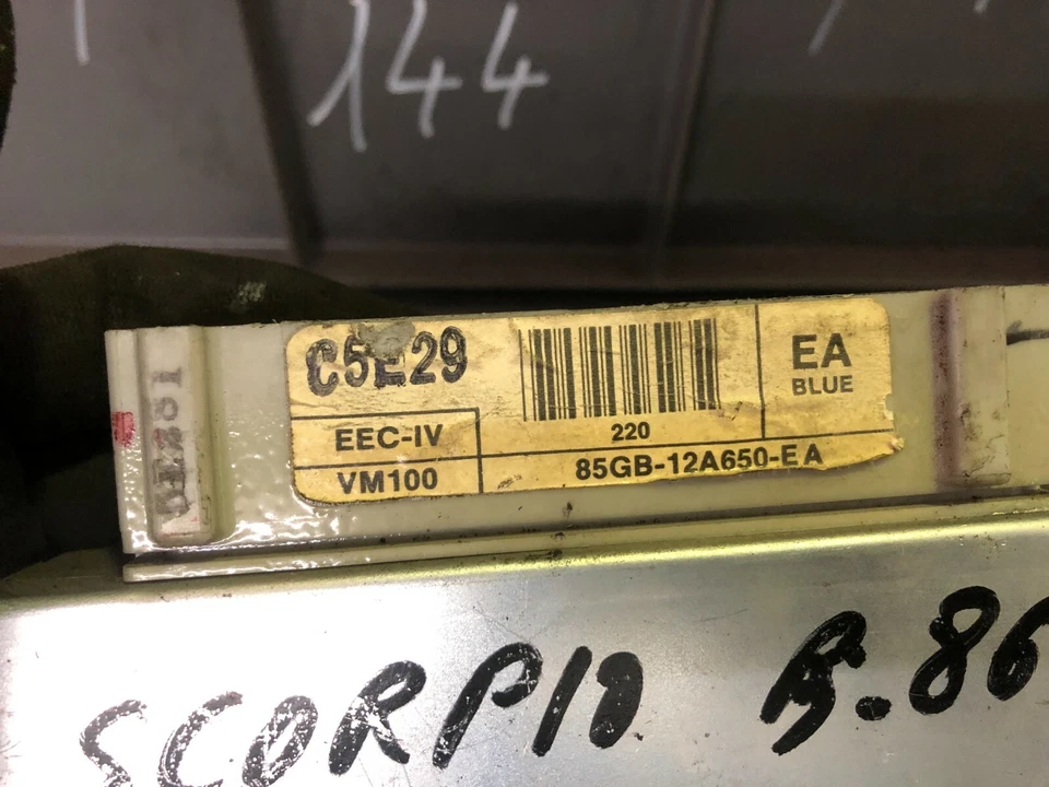 Modulo di Controllo Del Motore Ford Scorpio I ( Gae , Gge ) 2.0i 85GB-12A650-EA - Immagine 4 di 4