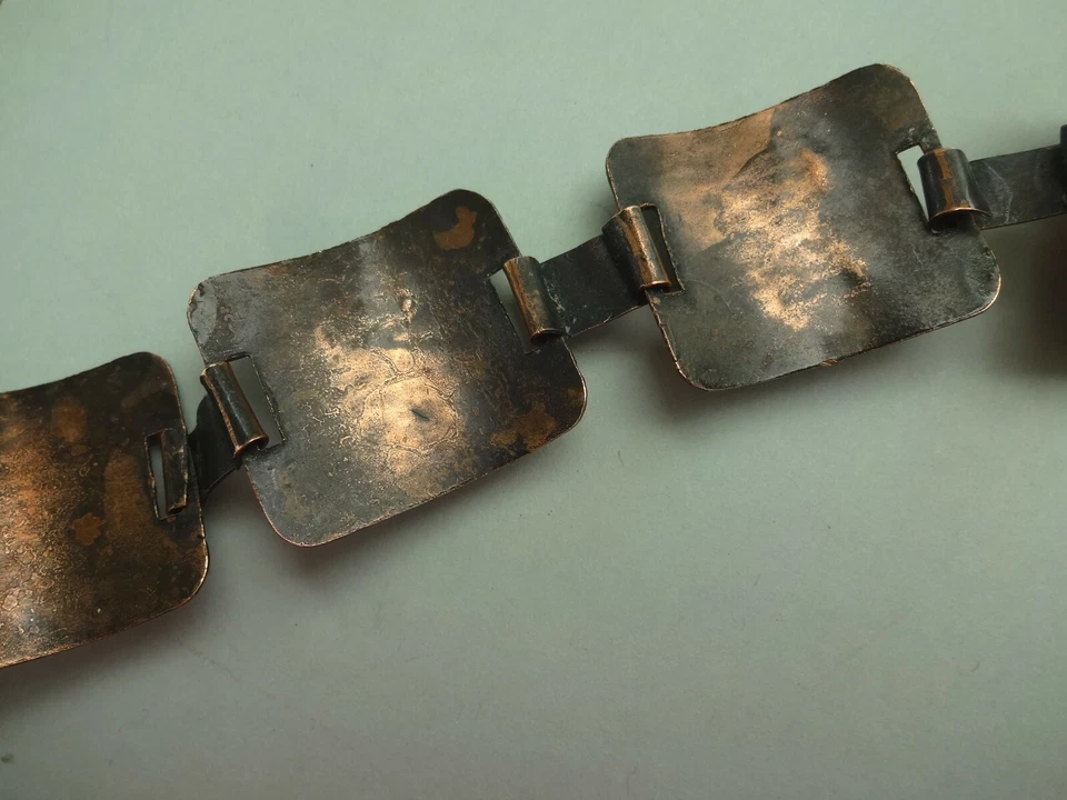 BRACELET MANCHETTE CUIVRE ROUGE VINTAGE 4 PLAQUES CARREES BOMBEES, 16,5 CM - Photo 4/4