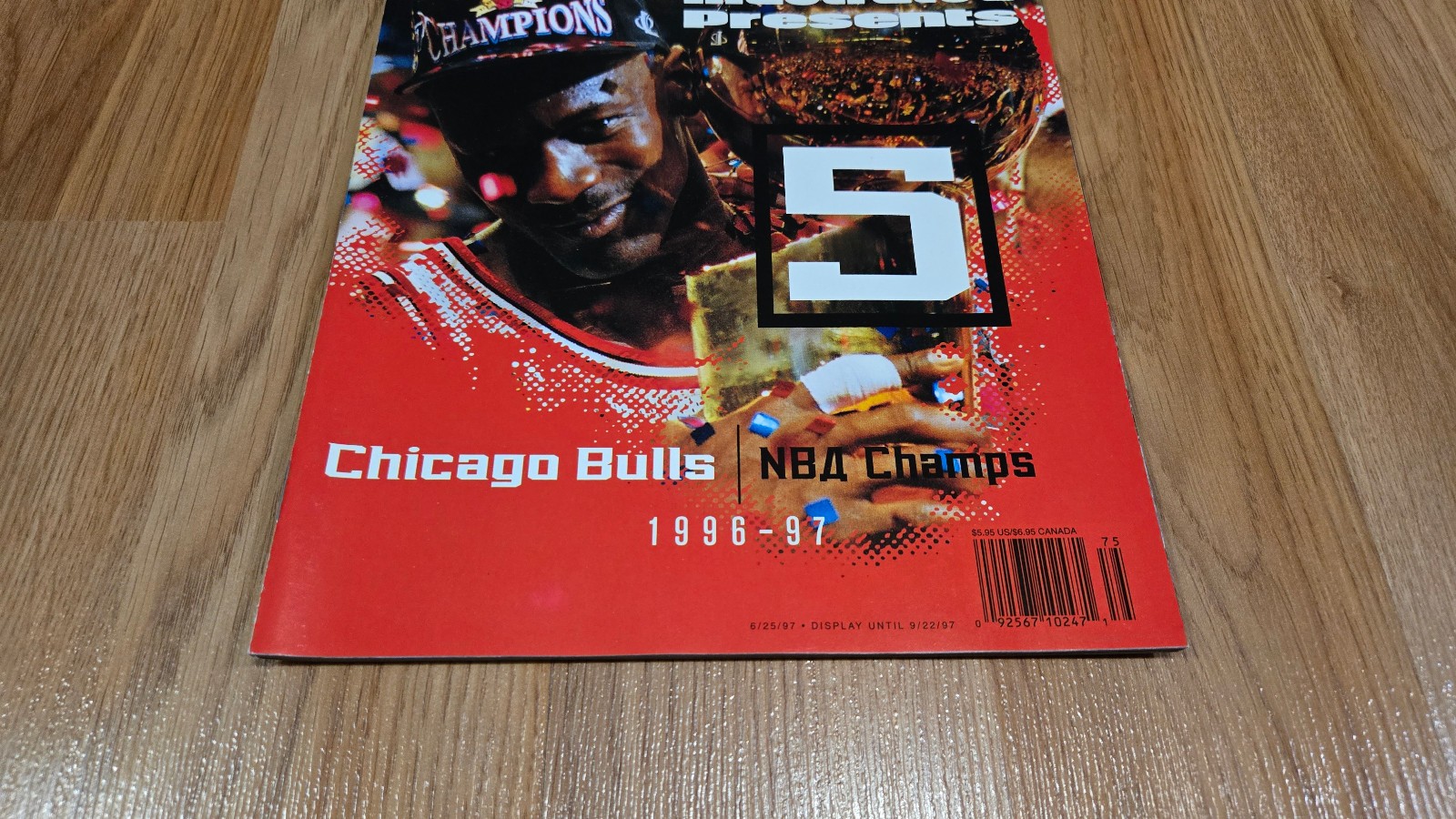Sports Illustrated Presents Magazine 5! Chicago Bulls Champs 1997 Michael Jordan