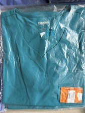 Scrubstar Women's Core Essentials Sweetheart V-Neck Scrub Top Aquamarine Blue M