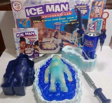 Frozen Ice Man Caveman, Cryogenic Lab Game, 1999 Wild Planet, *Missing Pieces! 
