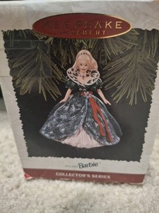 1995 Hallmark Keepsake Holiday Barbie Ornament #3 in Series