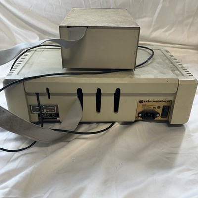 Apple II Plus Computer A2S1016 - Not Tested. Parts Or Repair Only