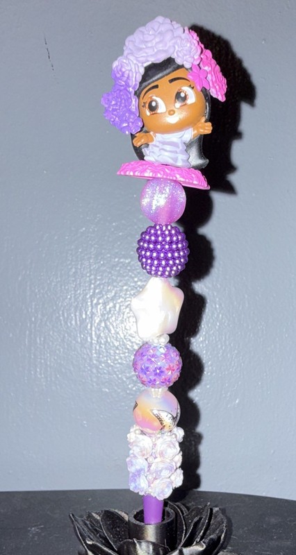 Doorable - in full bloom Isabella Beaded Ballpoint Pen, Black Ink,