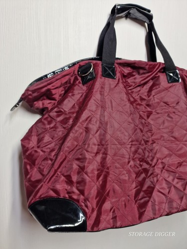 Macy's Large Fabric Tote Bag Burgundy Zip Closure Inside Pocket Black Bottom - Picture 2 of 12