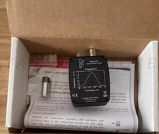 1pc new Silicon detector DET10A2 220-1100nm DHL or FedEX