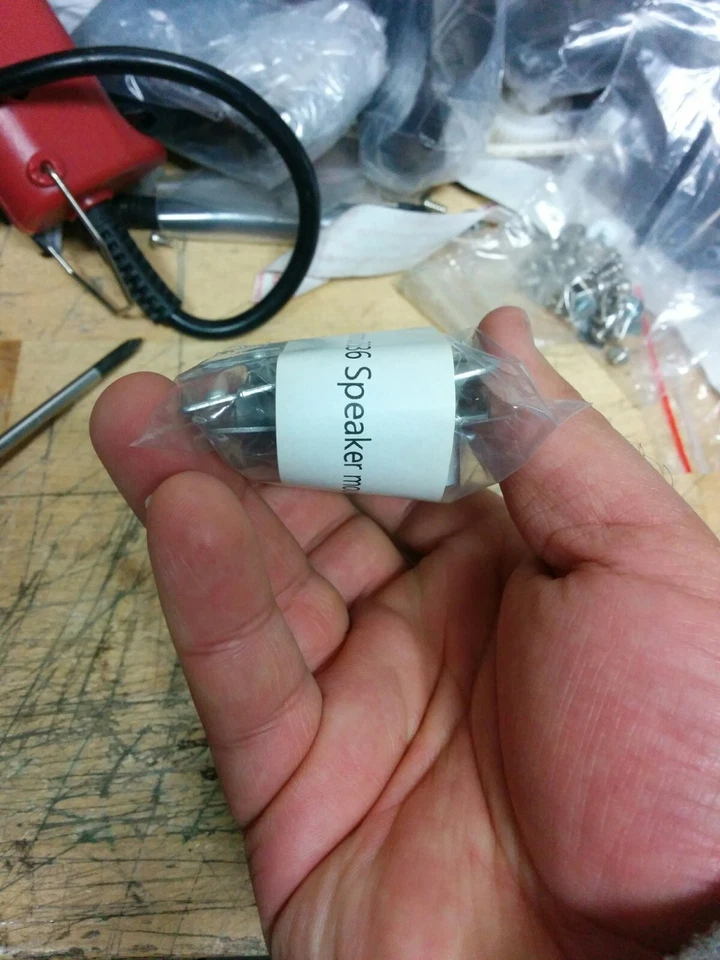 RCA rnsmu7536 Complete Speaker Mount Set. - Image 2 of 4