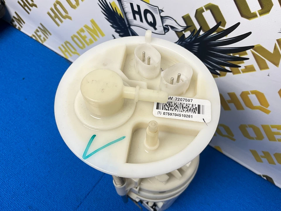 BMW X5 E70 2011-2013 motor 3,5 L tanque de combustible unidad de bomba OEM Foto 3 de 4