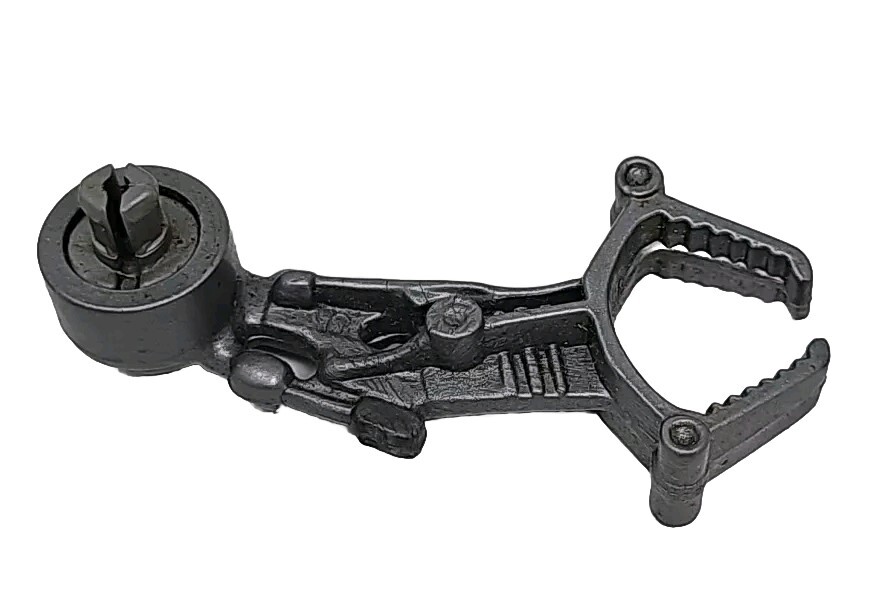 Terminator 2 Body Part Power Arm Gripper Arm 1992 Kenner Original Accessory