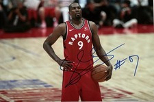 Serge Ibaka signiert Basketball NBA Foto Unterschrift Autogramm signed (30)