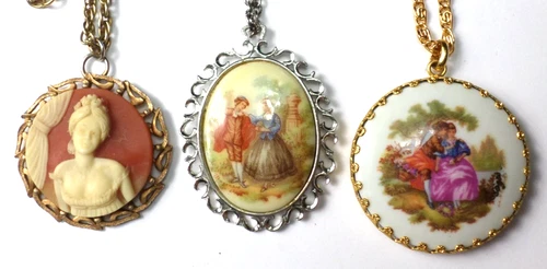 3 VINTAGE Porcelain Glass Germany Romancing Couple XL Cameos Pendants Necklace