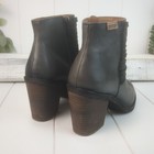 Foto 11 di 15
