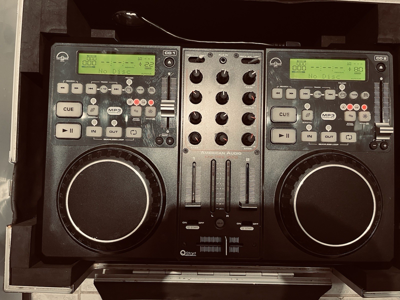 American Audio 1000 DJ Mixer With  Case! Also Power Cord And