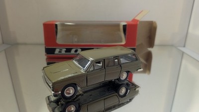 Volga Vaz Gaz 24-02 Brown Novoexport USSR CCCP 1:43 Fair In Box