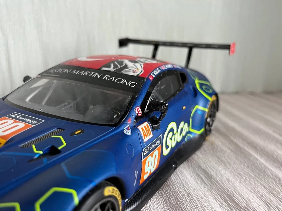 Spark 1:18 Aston Martin Vantage GTE 24h LE MANS 2017 S.YOLUC - E.HANKEY - R.BELL - Immagine 3 di 4