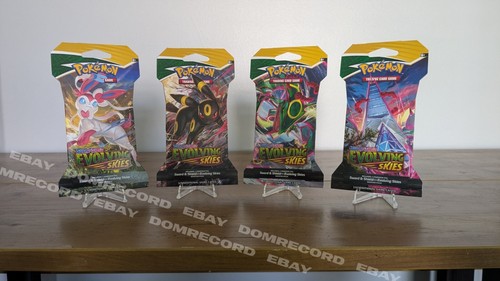 Pokemon Evolving Skies Sleeved Booster Pack Art Set (insgesamt 4 Packungen)