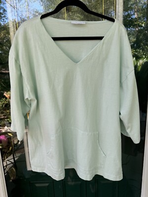 Bryn Myer Light Green Top Medium Heavy Cotton