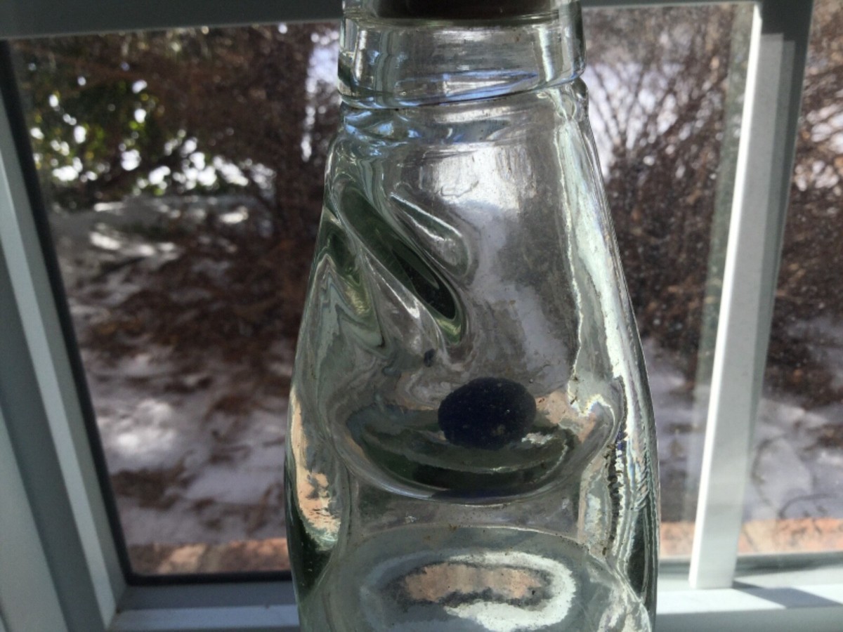 Aqua 10 Oz “STAR BRAND SUPER STRONG” CODD MARBLE SODA BOTTLE