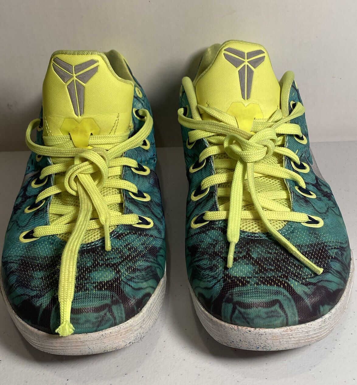 Nike Kobe 9 IX EM Low Easter Turbo 