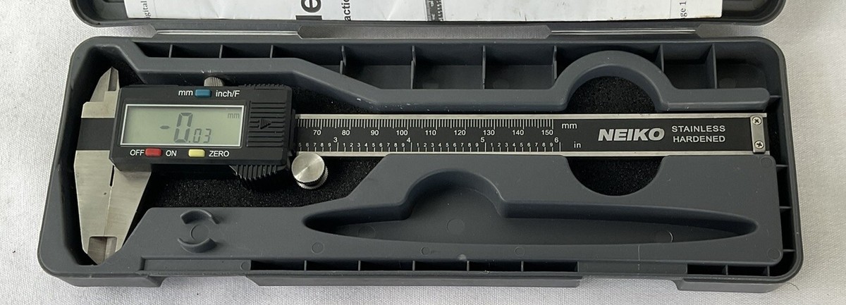 NEIKO 01417A 6 digitale remklauw | Elektronisch meetinstrument | 0-150mm | Inch en Millimeter | Groot LCD-display | Externe en interne meetbek | Zero Setting en Auto Off NEIKO 01417A 6 digitale remklauw | Elektronisch meetinstrument | 0-150mm | Inch en Millimeter | Groot LCD-display | Externe en interne meetbek | Zero Setting en Auto Off