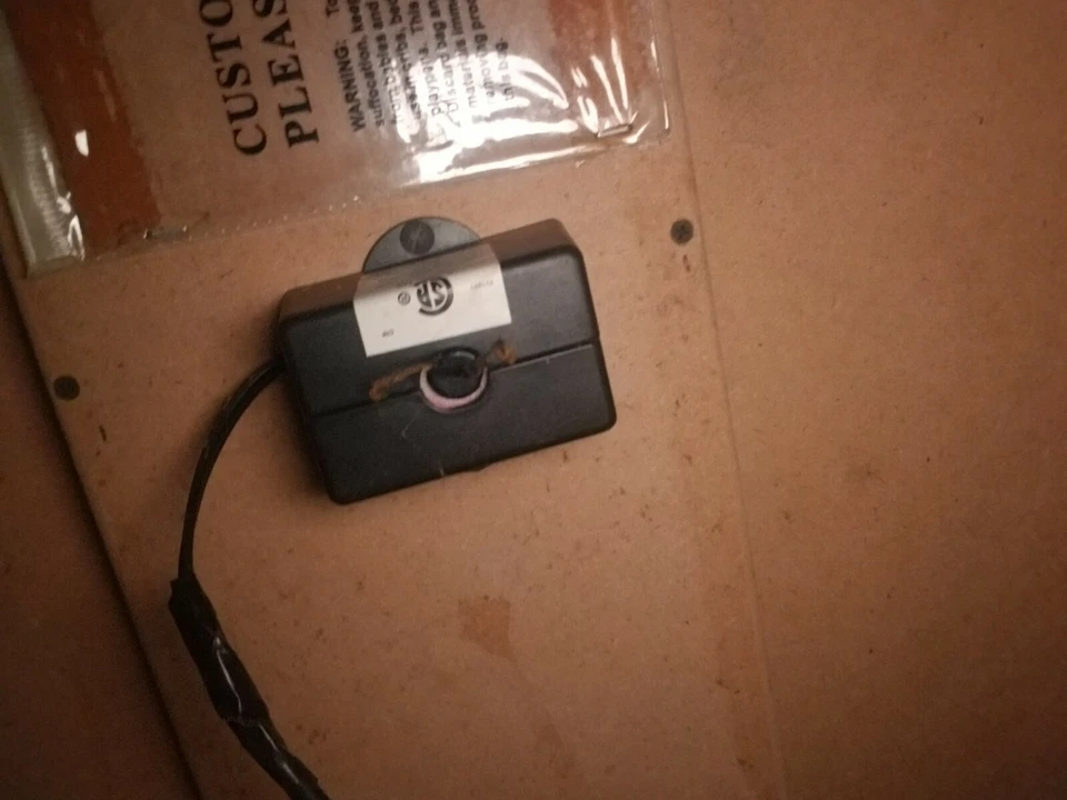 Air Hockey Table; Harvard Brand; For Parts or restoration - Image 4 of 4